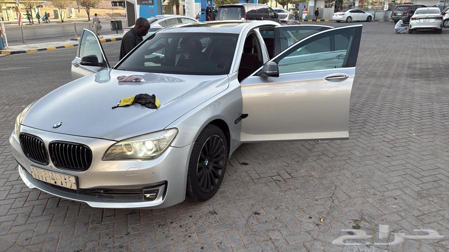 BMW 730 201463655062119809113