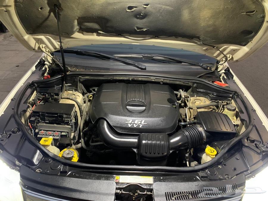 2012 Jeep Grand Cherokee Laredo 6 Cylinder63655161914369110
