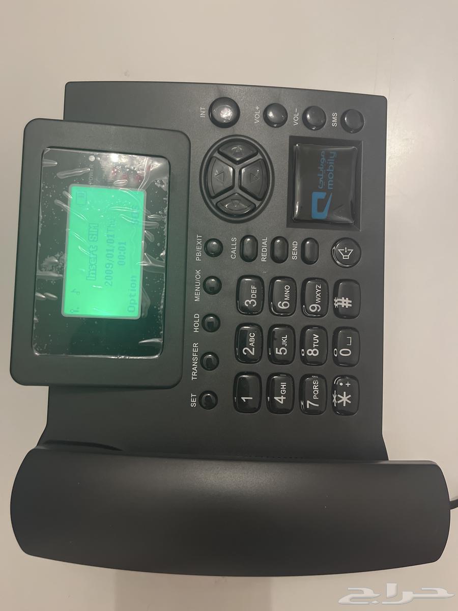 هاتف ارضي مع اربعه اجهزة لاسلكيه63654961133571111