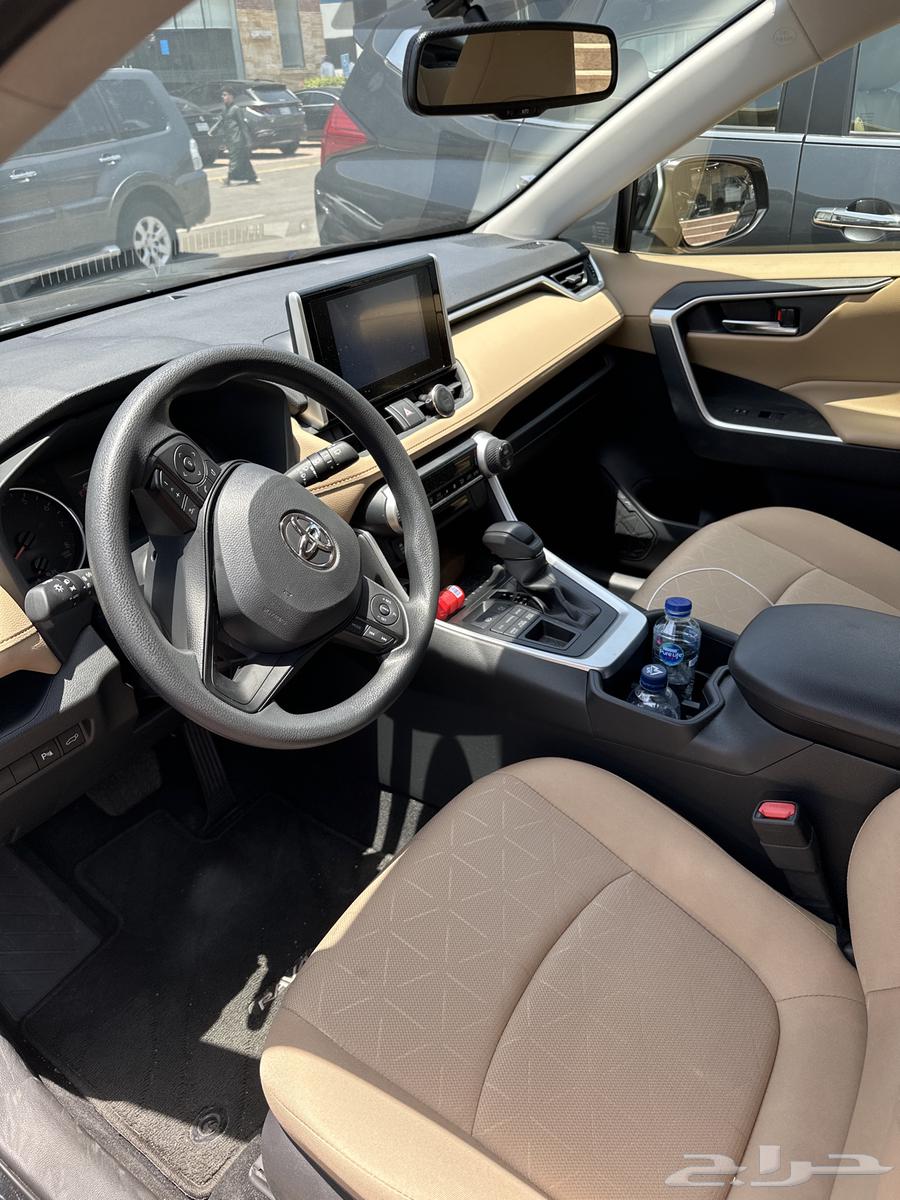Toyota Rav 4 2025 for transfer, 31 installments of 2,500 SAR monthly63655163597955112