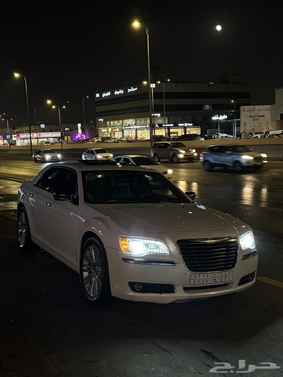 كرايزلر C300 اقبل البدل المناسب63655175993858112