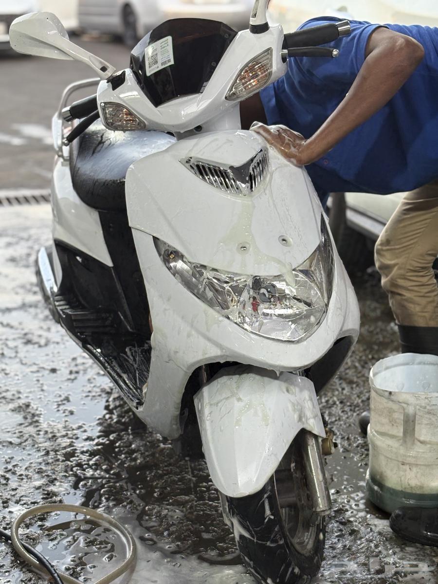 Strange Suzuki bike63655867861249114