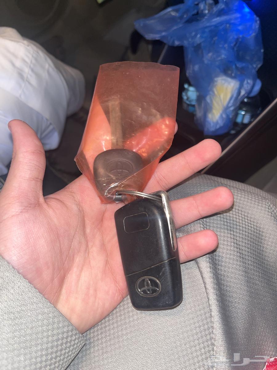 Two keys for Anova and Hilux models 2017 and above, auction63655062148737110