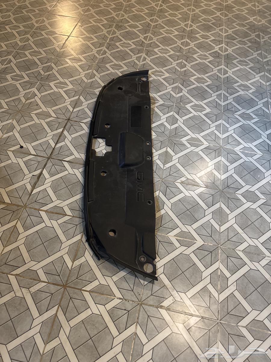 For sale radiator liner for Yukon 2015 and above63656600014209110