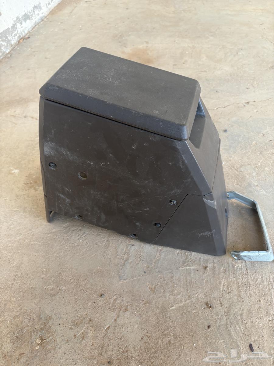 Inserting a quarter pocket support frame63655384784259111
