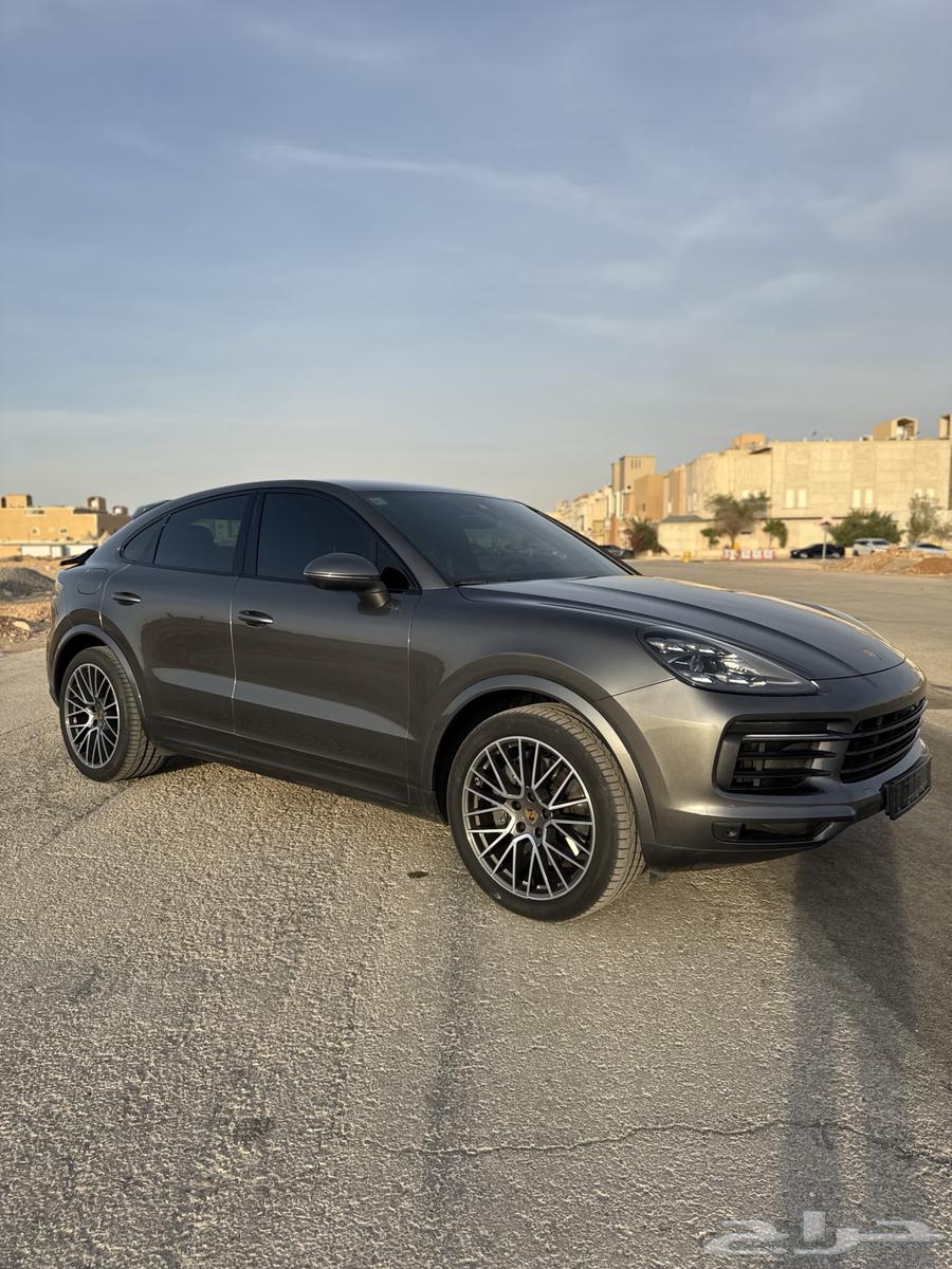 Porsche Cayenne Coupe S 2020 under warranty very clean (sold to God)63656114964353112