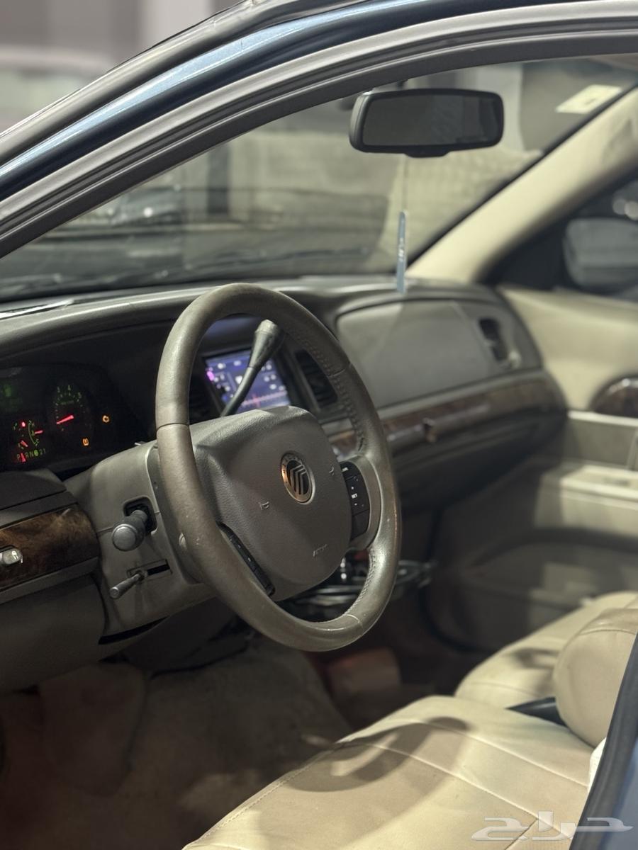 Ford Marquis 2010 for sale, clean63655170516867114
