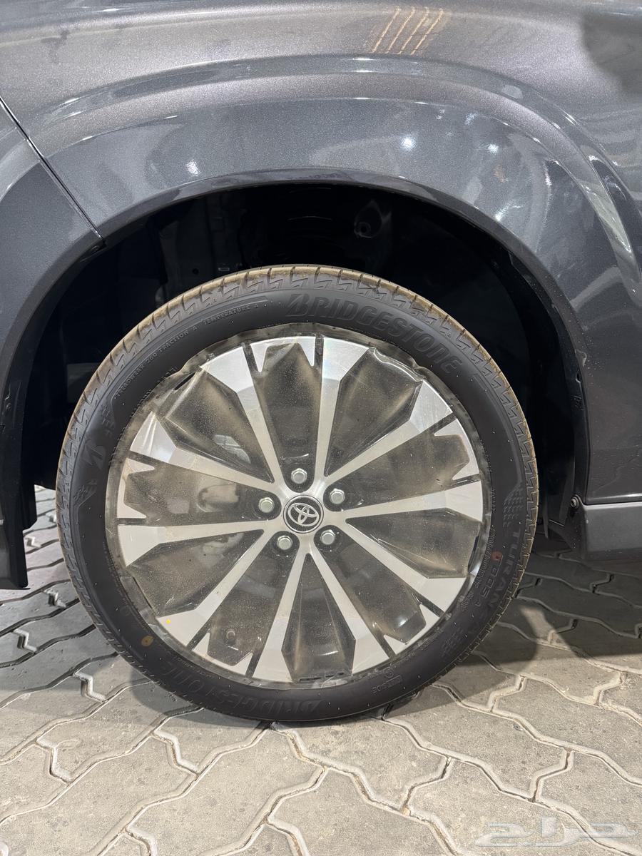 تويوتا فيلوز GLX بنزين 202563655680727811114