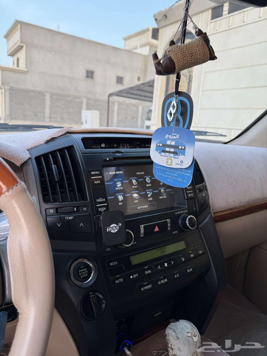 جيب لاندكروزر63655179730819114