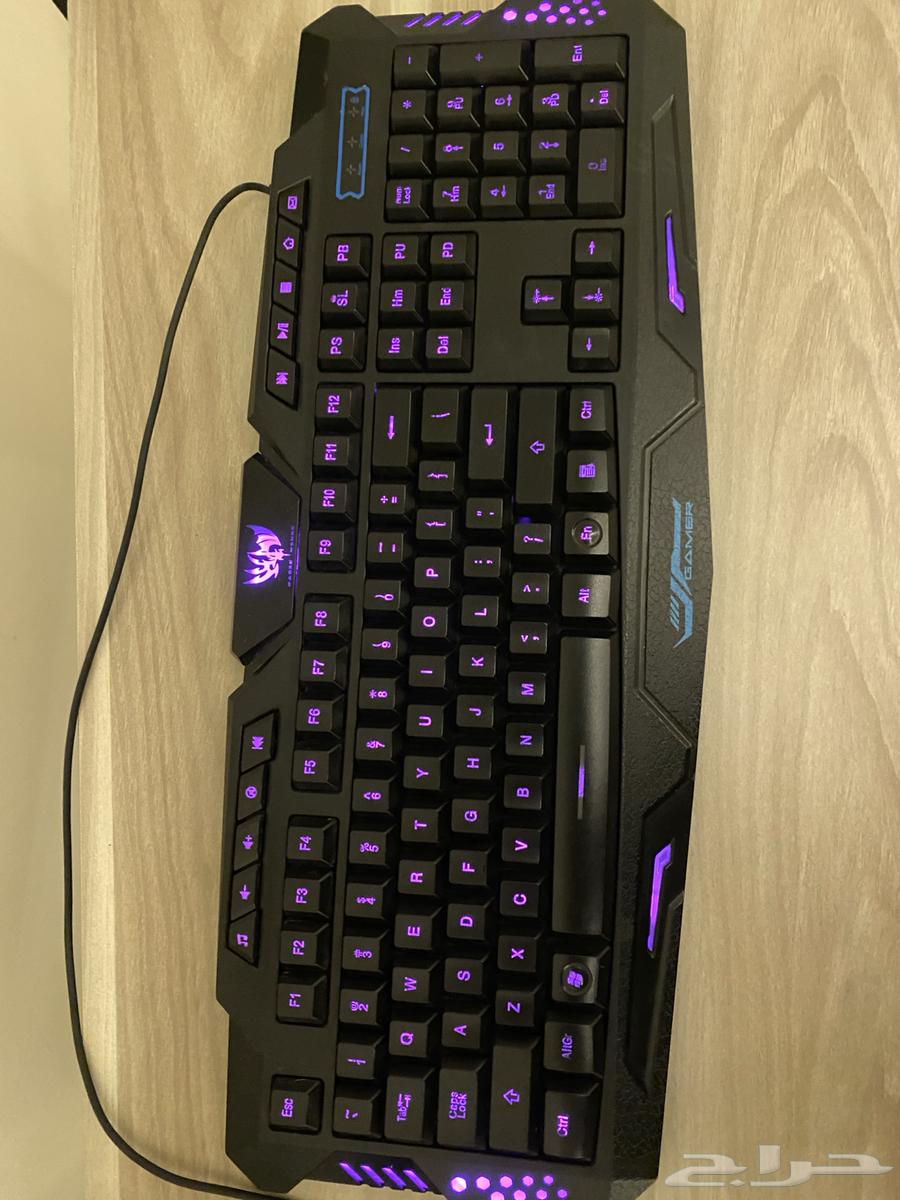 A very clean keyboard63654691499651112