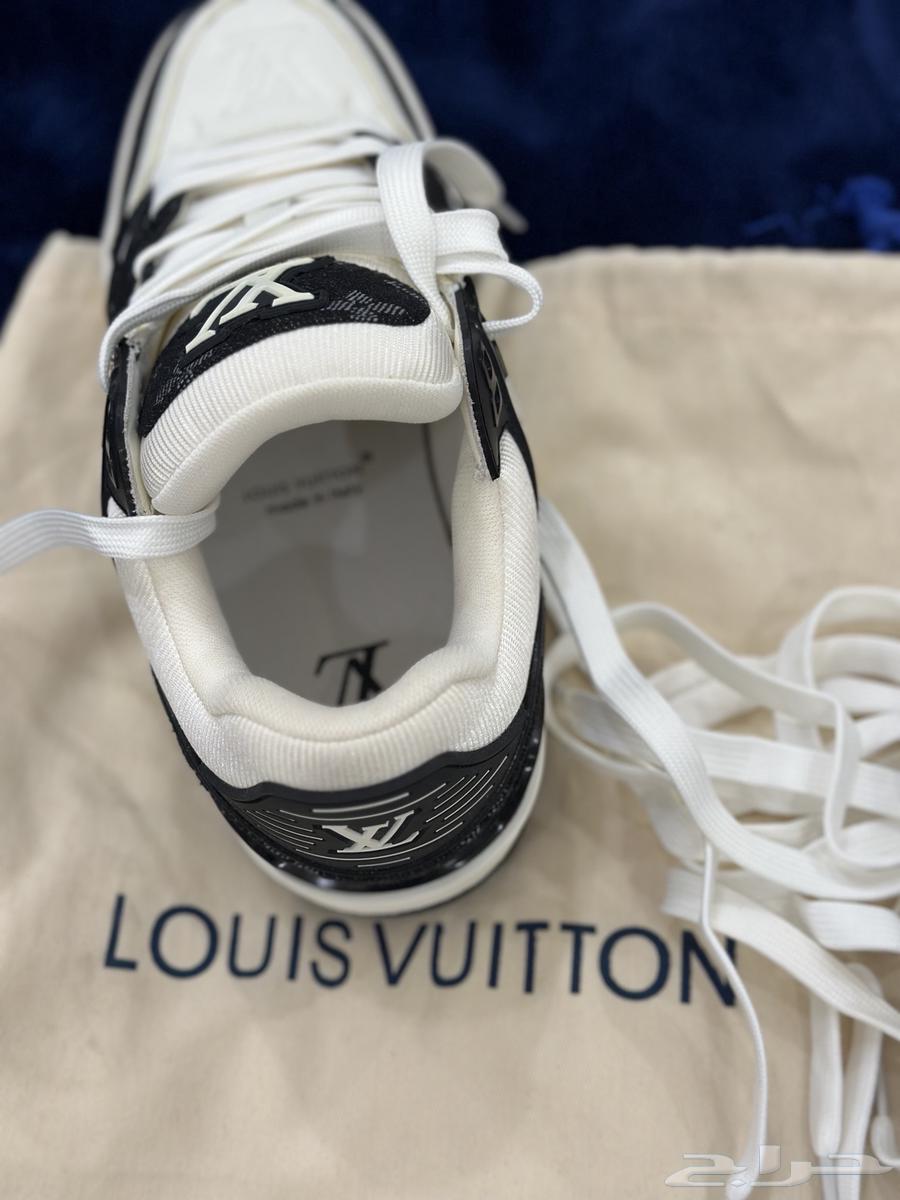 LV shoes first grade very high quality (size 39)63618969738625114