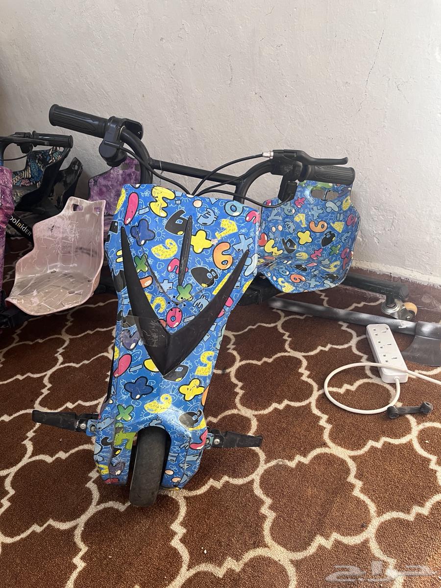 For sale, five scooters63654698139267113