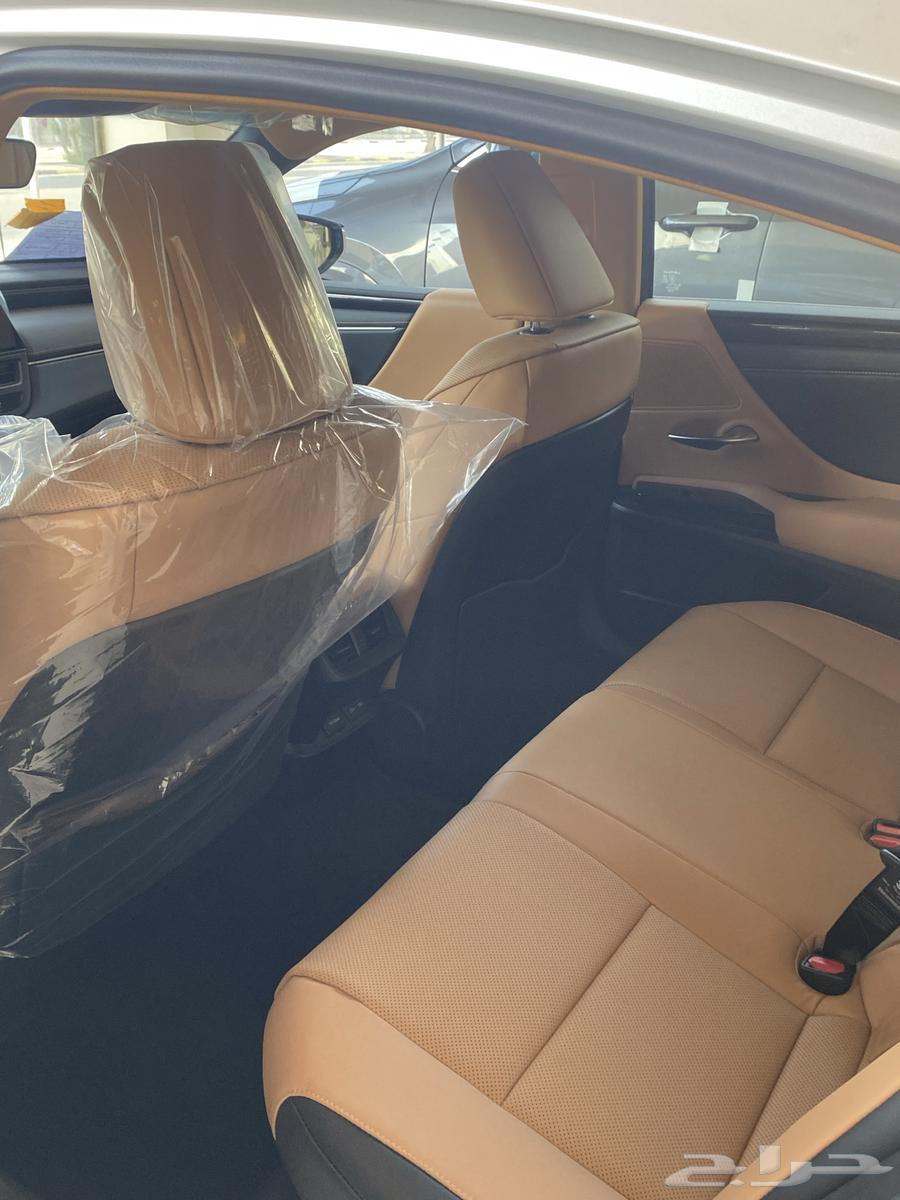 Lexus ES 300h -202563655177877891112