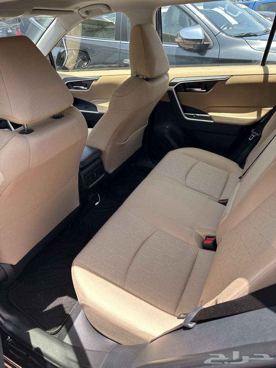 Toyota Rav 4 2025 for transfer, 31 installments of 2,500 SAR monthly63655163597955113