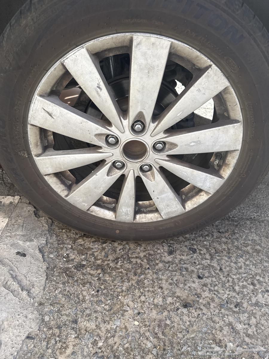 Sonata Chrome Rims 17 Inch with New Tire Set63655179437825111
