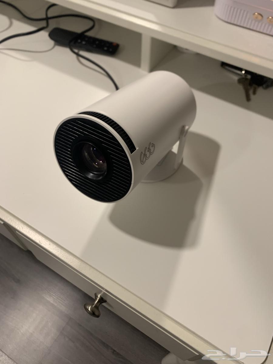 Projector63654688210179110