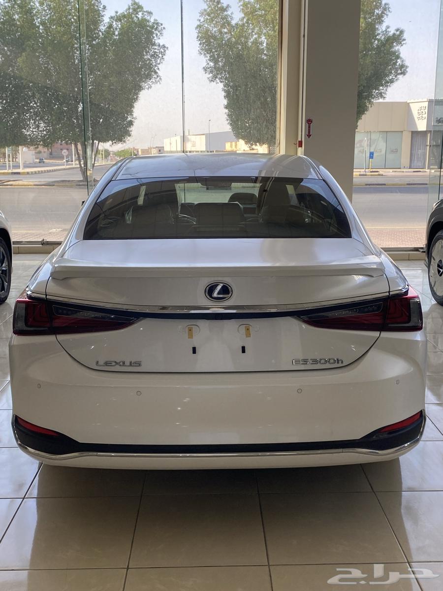 Lexus ES 300h -202563655177877891110
