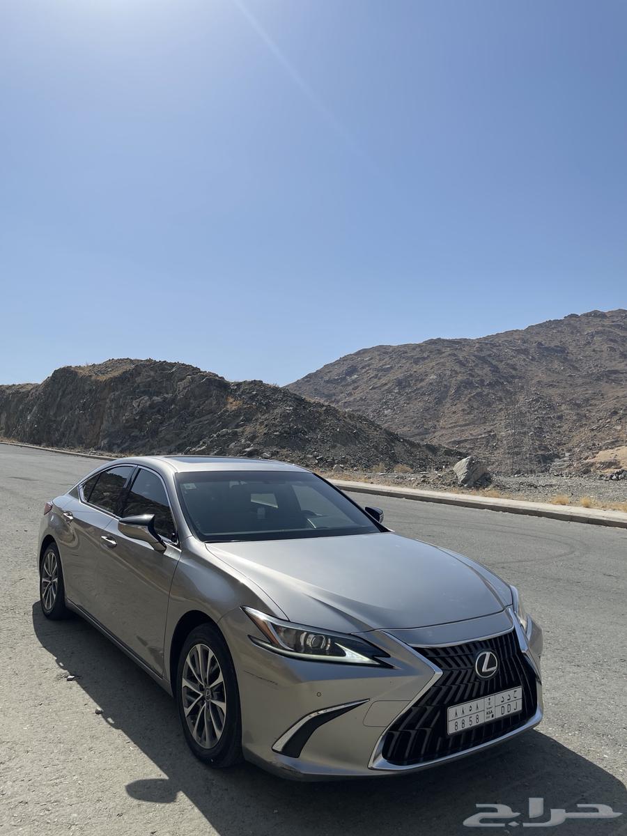 Lexus 202263655159967746111