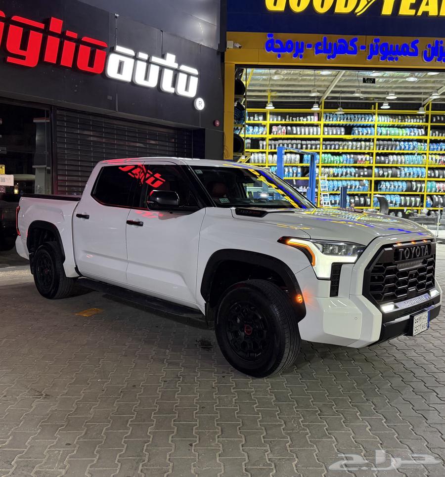 Tundra TRD Pro features a distinctive plate63655162609795112