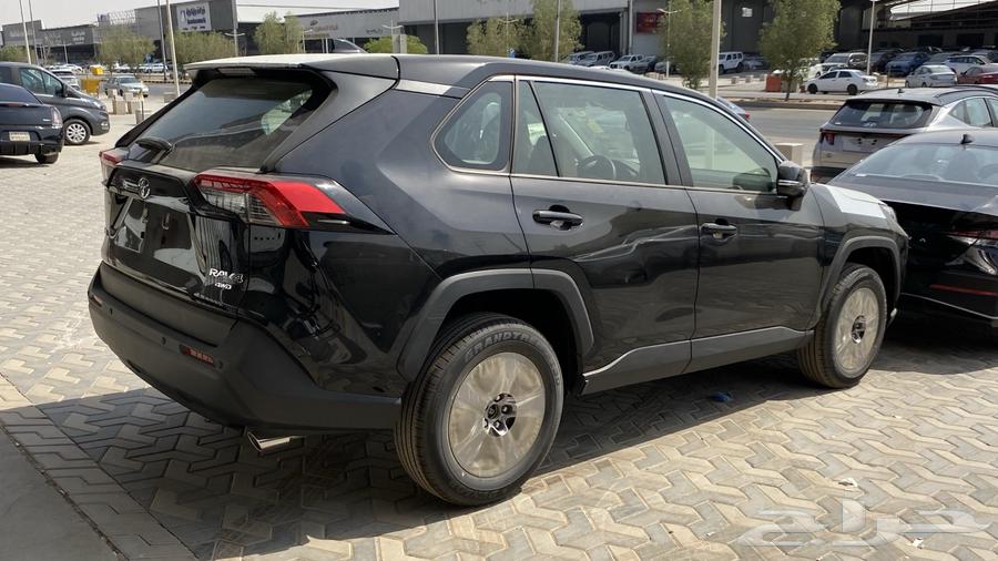 RAV4 LE Gasoline Double Black 202563655162408705111