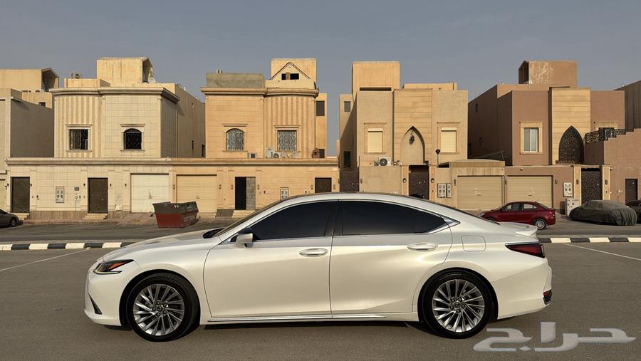 Lexus ES250 202063655178673282112