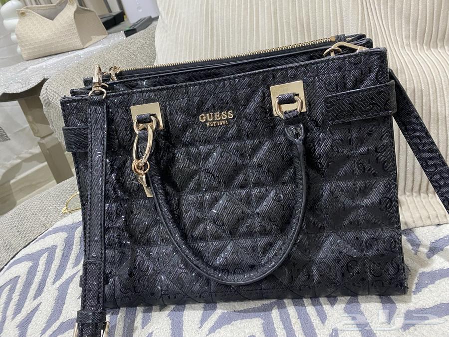 شنطة جس اصلية تم شراءها من محلguess مستعمل نظيف 150 ريال63396598689411111