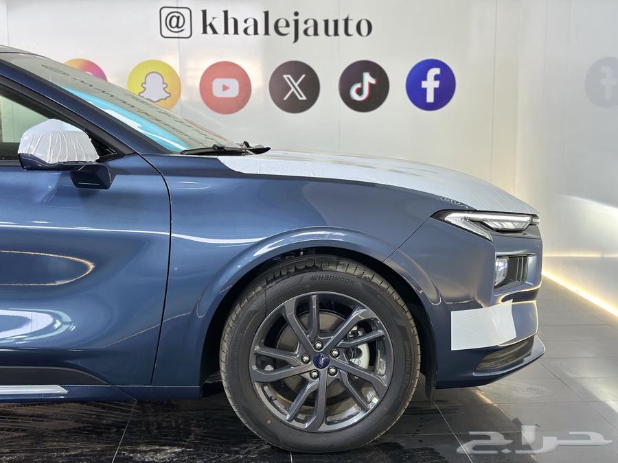 Ford Tourus Trend Model 202563655172715522114