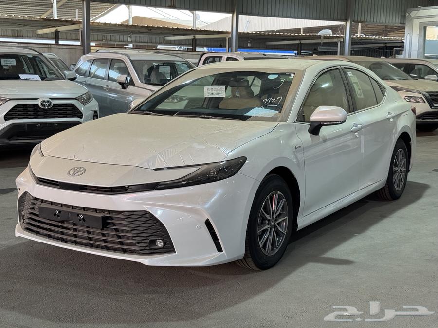 2025 Camry E Standard Hybrid Lowest Price (Saudi)63655176878851112