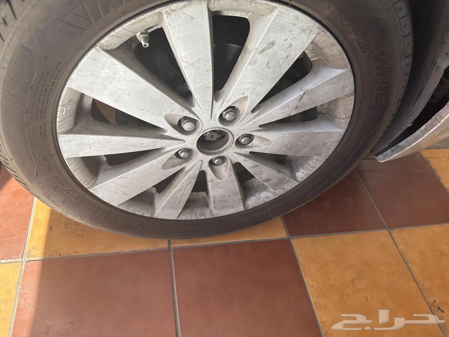 Sonata Chrome Rims 17 Inch with New Tire Set63655179437825112