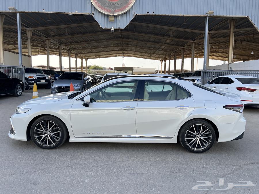 Toyota Camry 2023 Grand Full, Fully Equipped, Six-Cylinder63656942766595114