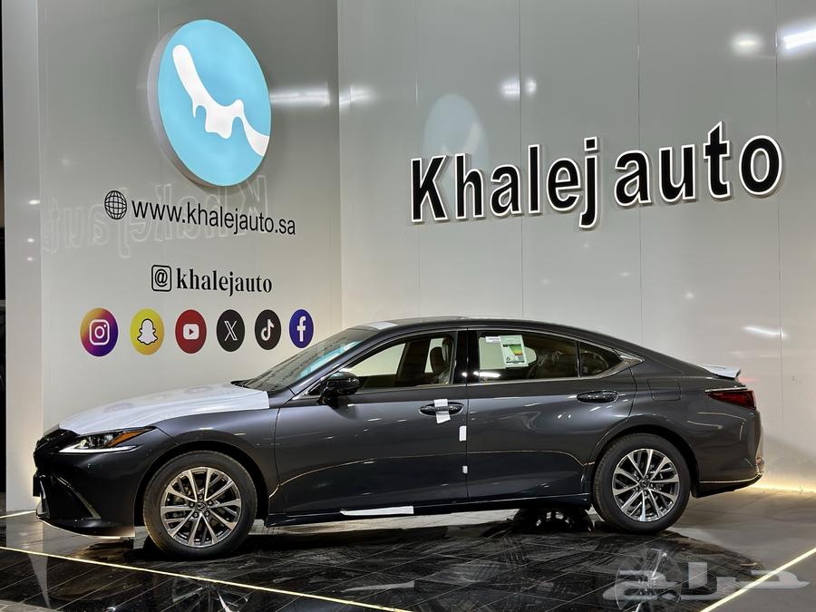 Lexus ES 300h 202563655158228098111