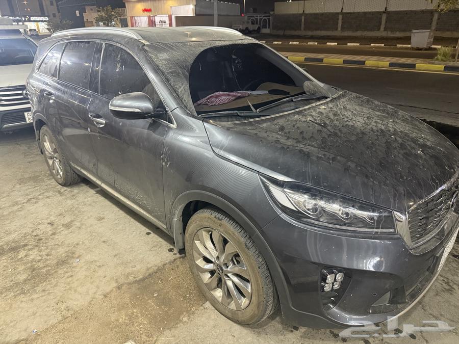 Clean Kia Sorento diesel model 2020 everything is fine and its condition63656352501763110