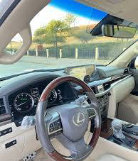 White 2021 Lexus SUV with Beige Interior63655169059842110