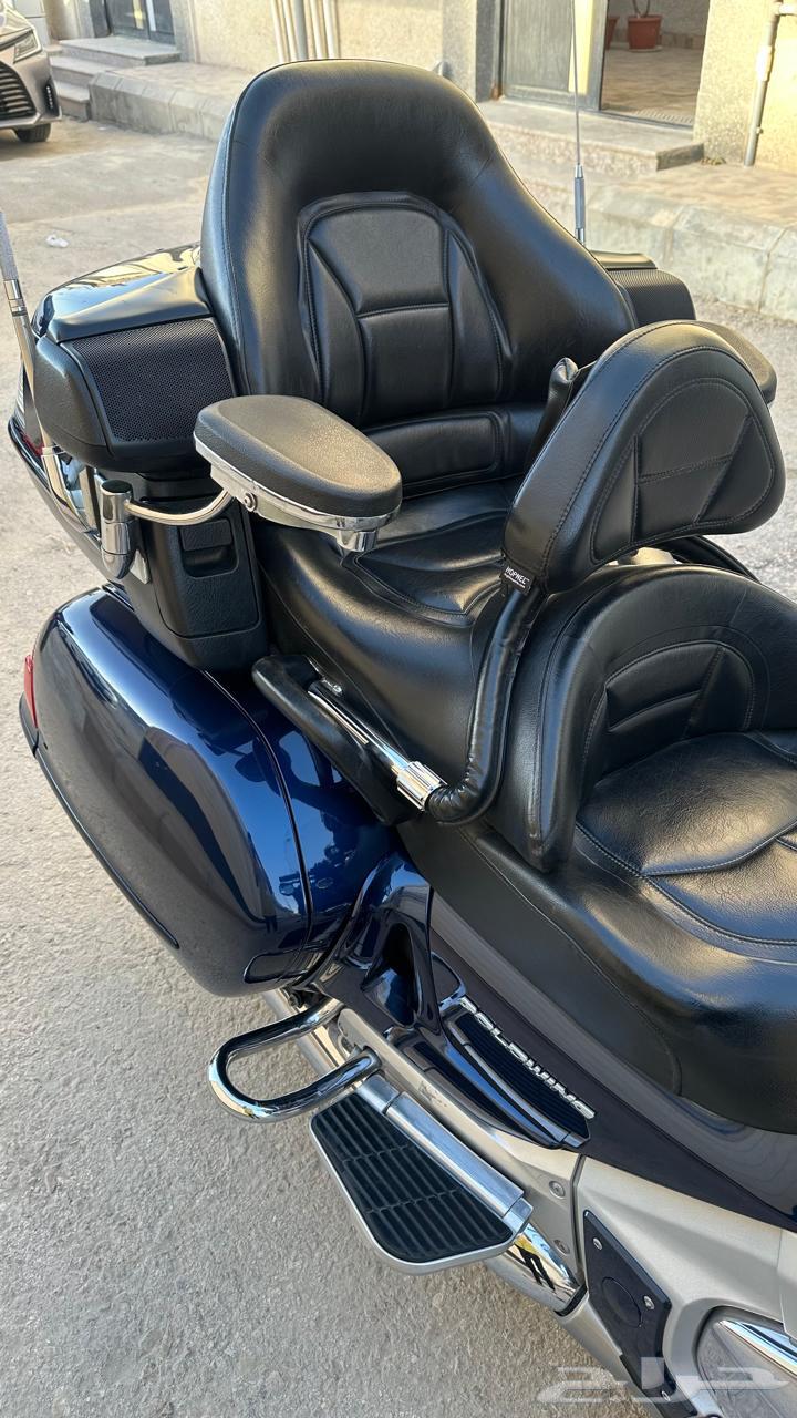 Gold Wing 200763655179248897112