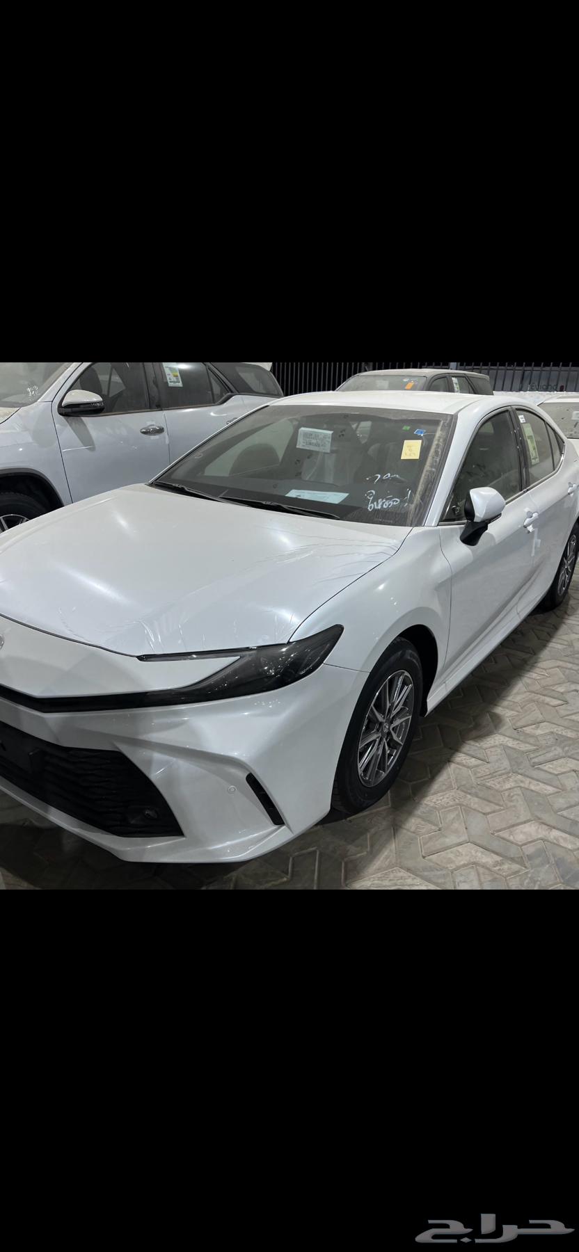 كامري 2025 E ستاندر اصفار بنزين ابيض63656508868995110