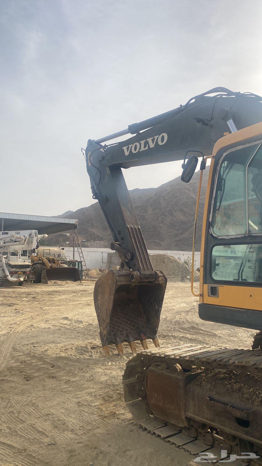 Volvo Backhoe 200863657033549441110