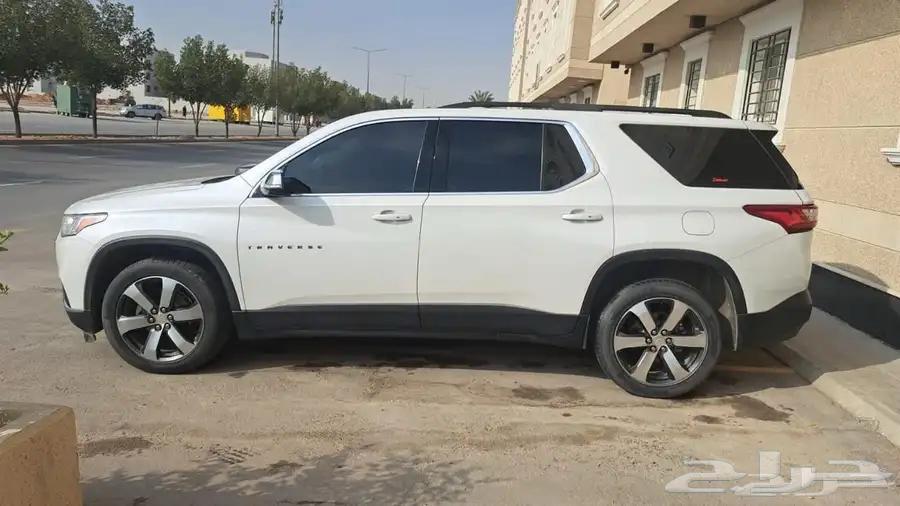 Chevrolet Traverse in excellent condition for family use, model 202063657033619330110