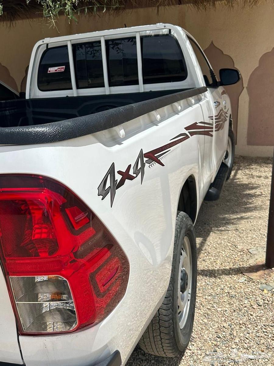 HiLux 202463667488409985110