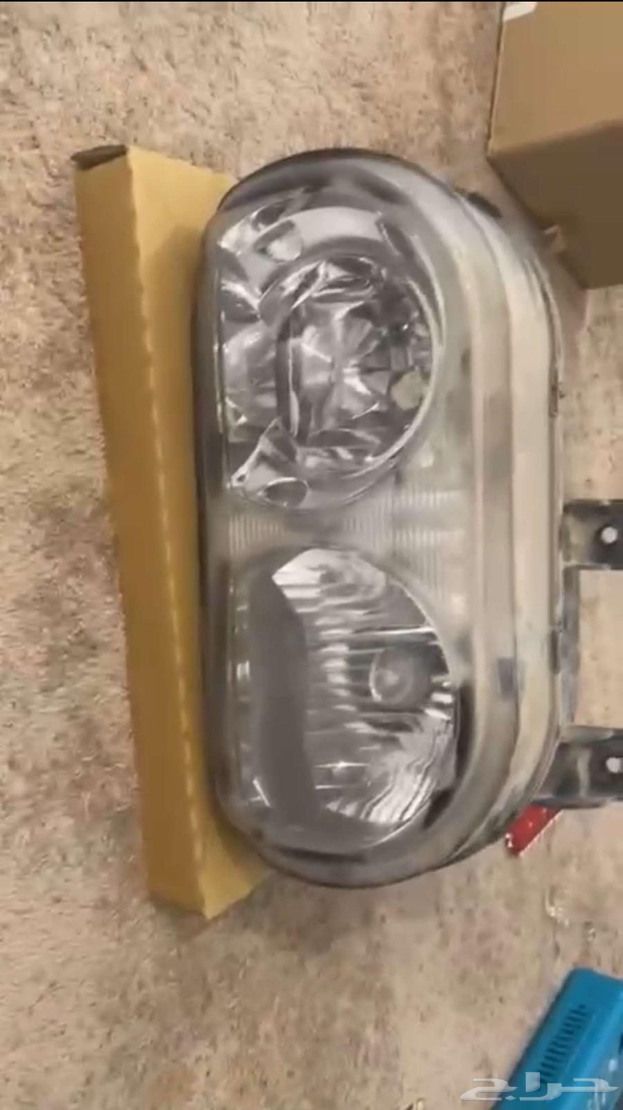 Challenger 2008 - 2014 Hood and Lamp Kits63668679171586110
