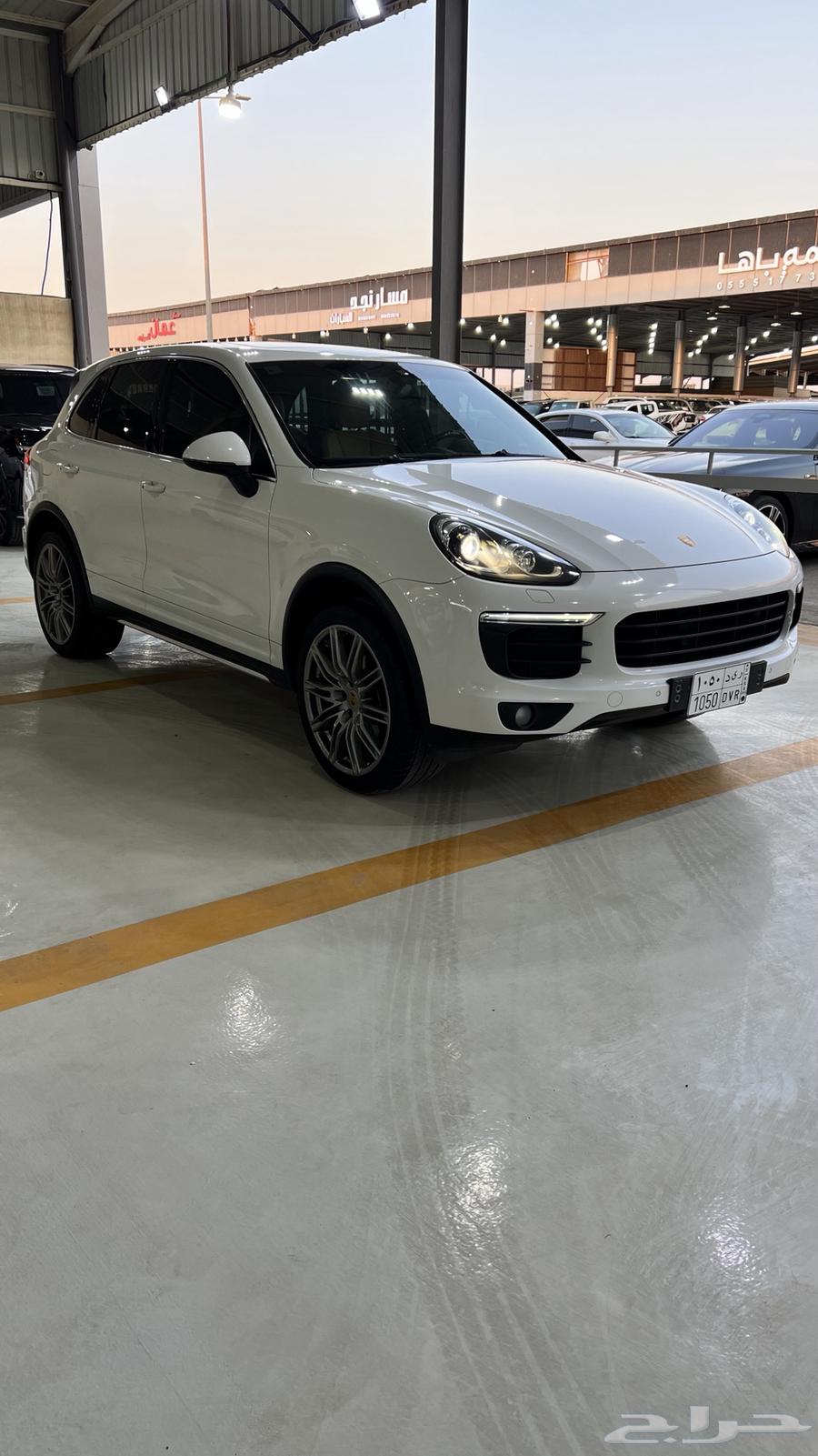Porsche Cayenne 201663667658665090110