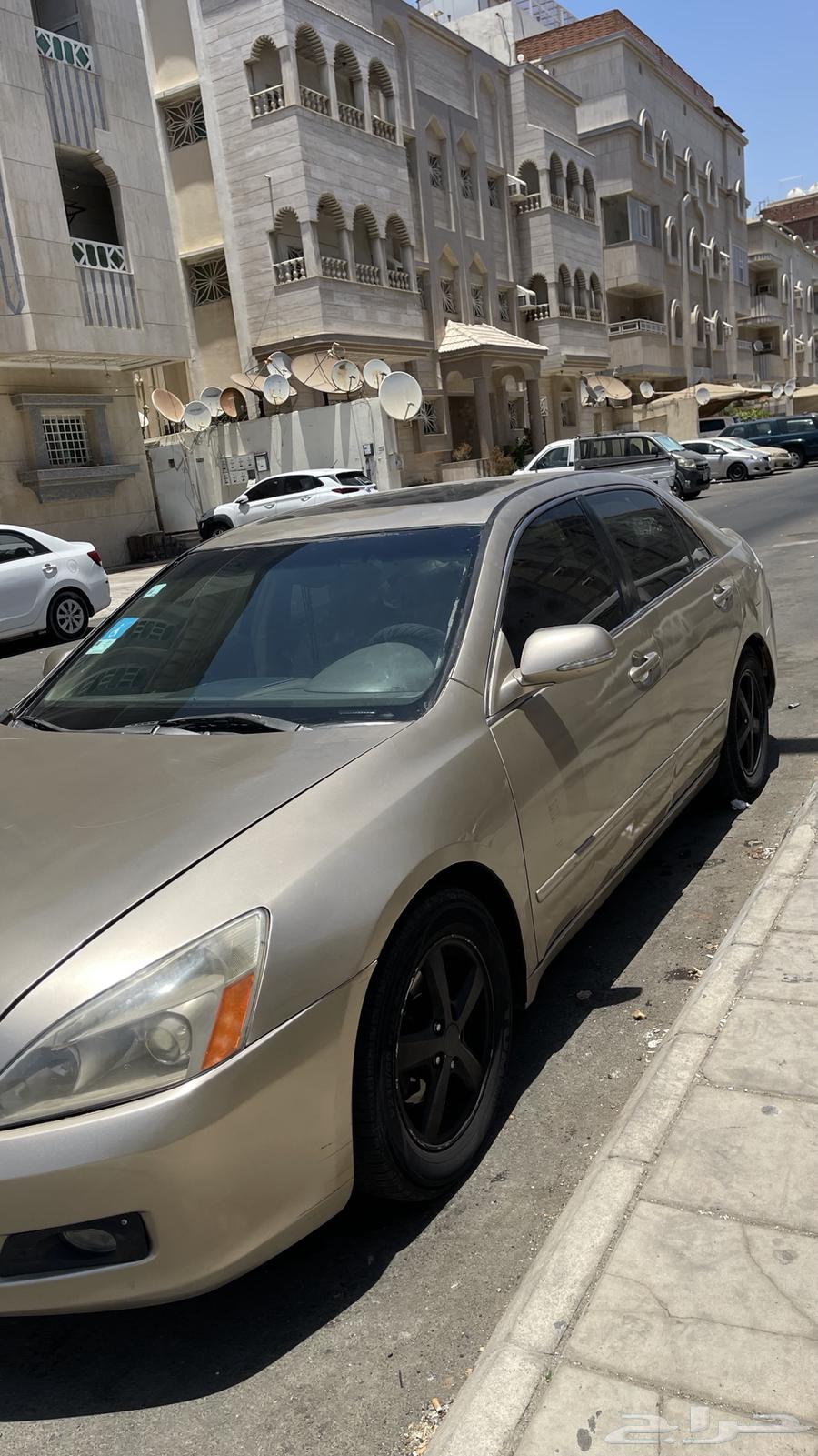 للبيع هوندا أكورد 2005 فل كامل63669612184451113