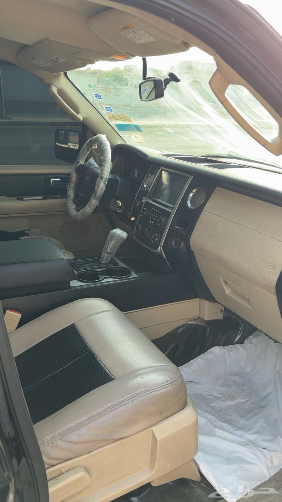 Ford Expedition 201663667650366083111