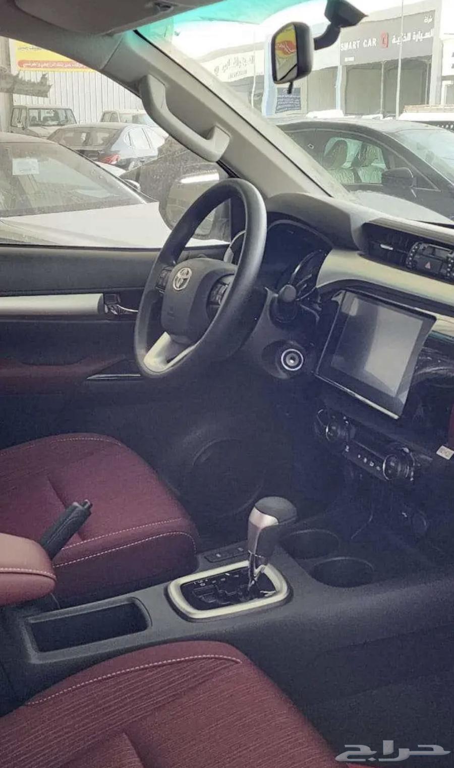 تويوتا هايلكس غمارتينGLX.S 4 4 اتوماتيك بنزين 2025اقساط فقط63667510143747114