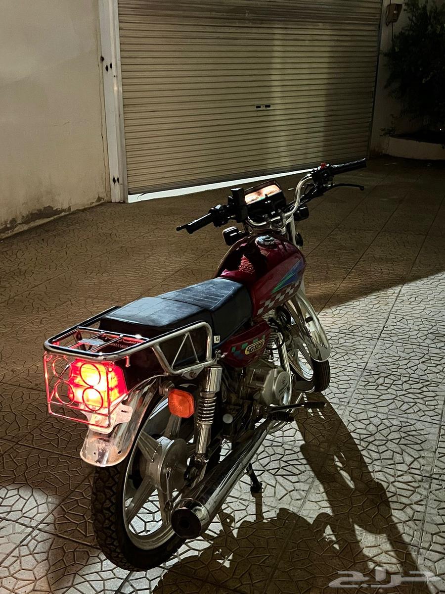 دباب 125cc شبه جديد   ممشى قليل وبطاقة جمركية63670412792579110