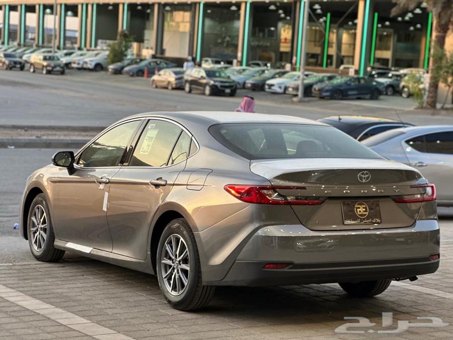 Toyota Camry 2025 E63667520944259112