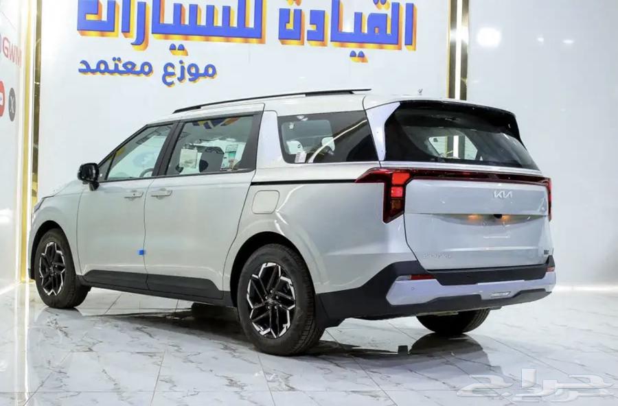 Exclusive Offer Kia Carnival Standard 2025 Only 13650063667513956611114