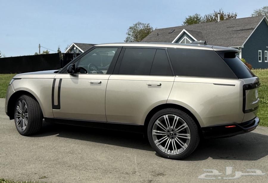 Land Rover Range Rover 2023 SE at an Unreal Price63667496191746112