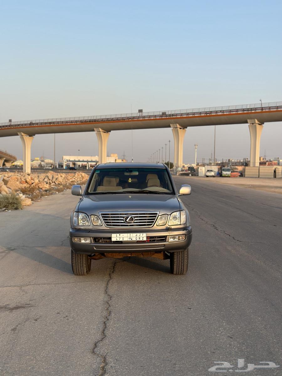 For sale Lexus Jeep 200563667510368257114