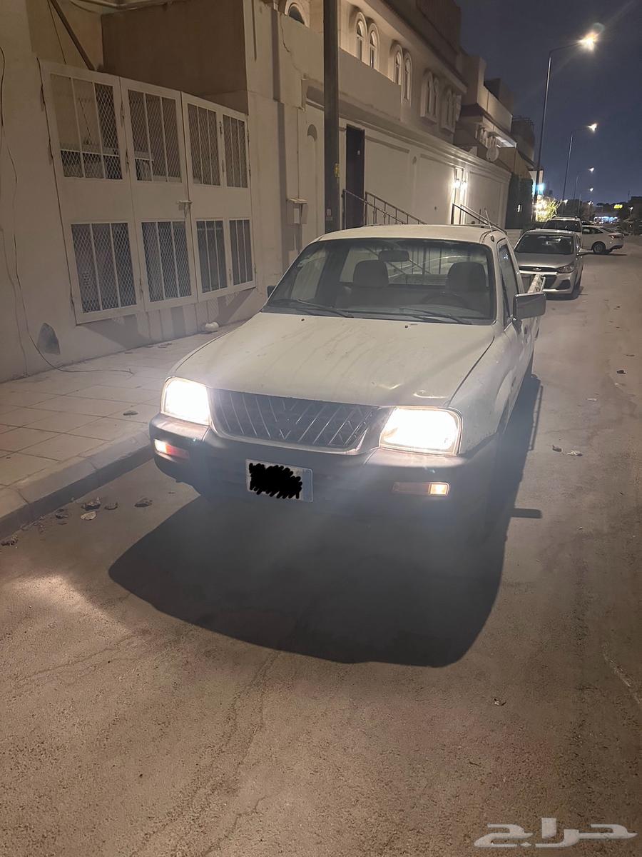 Mitsubishi 2004 Ghumaira63667512785537110
