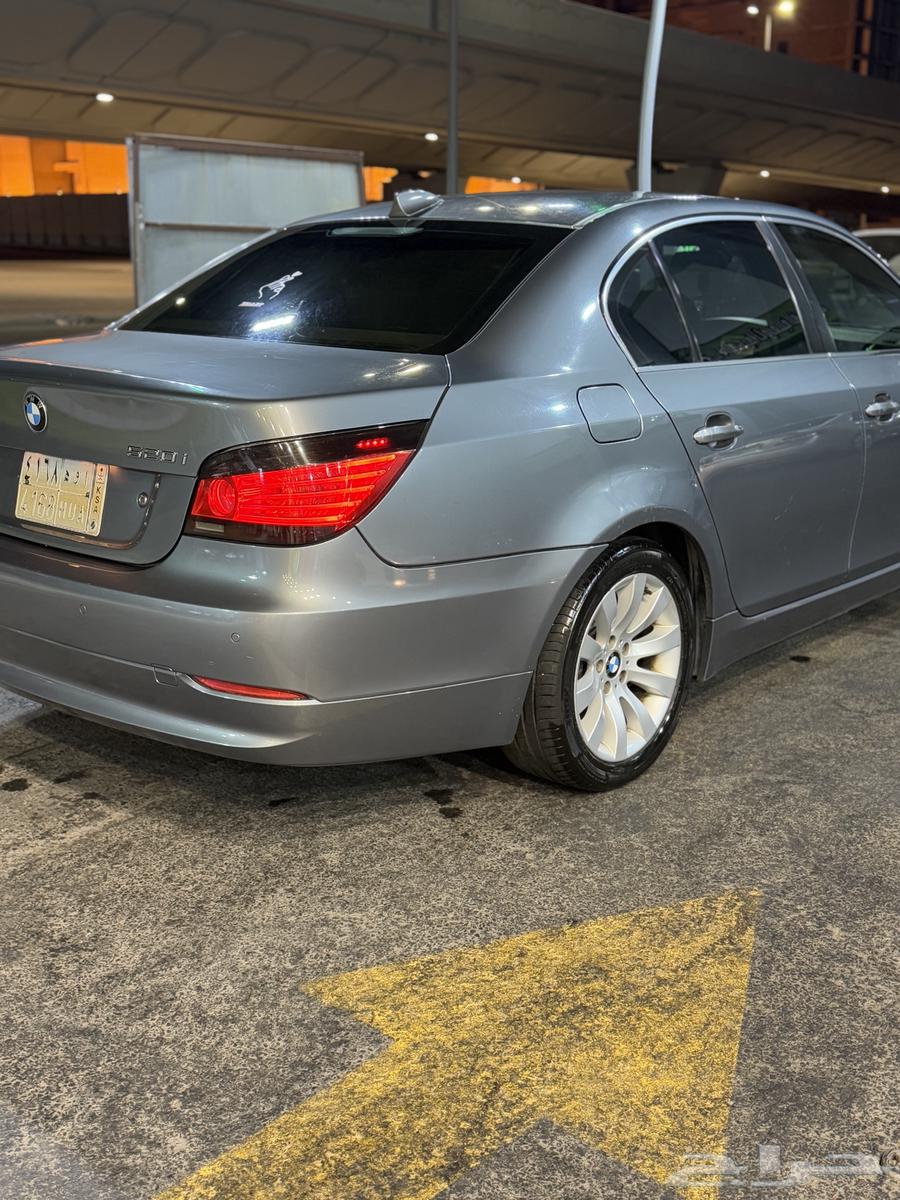 bmw E60 2010 fifth series63667494617346113